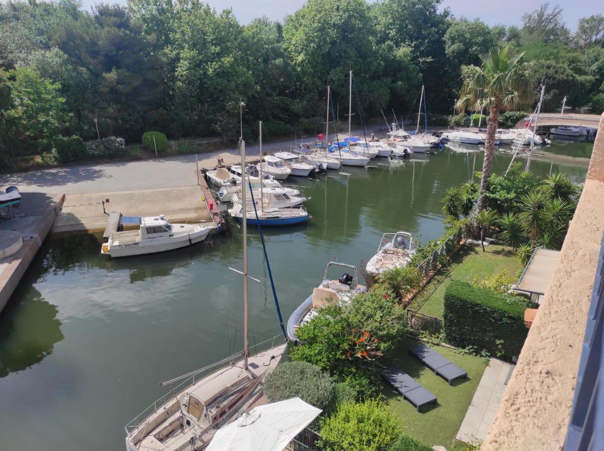 Апартаменты La Perle Rare Du Golf De Saint Tropez Коголин Экстерьер фото